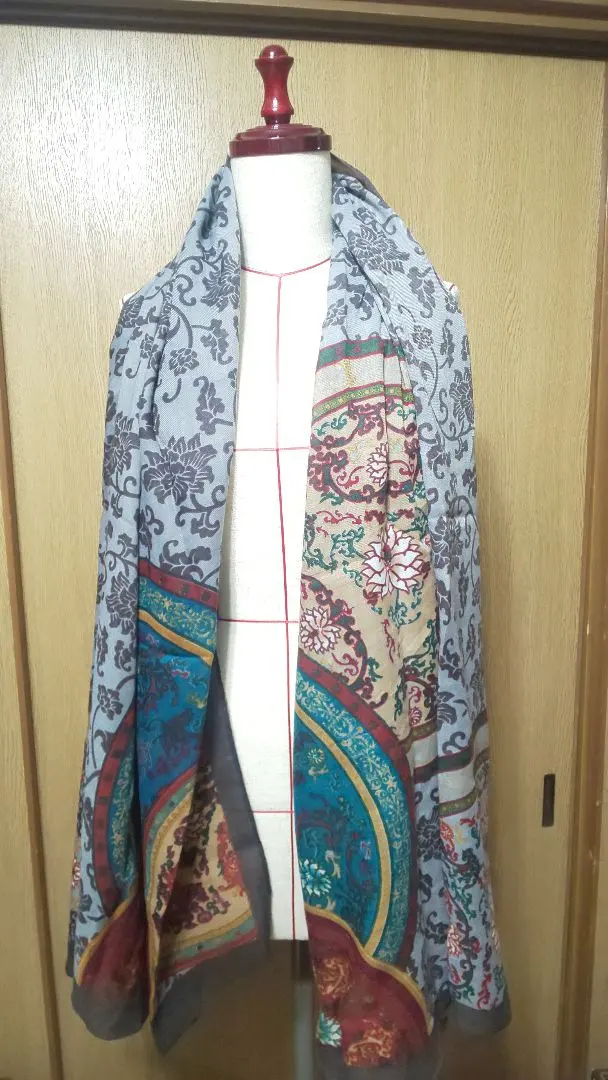 Thumbnail of Ethnic Muffler Stole