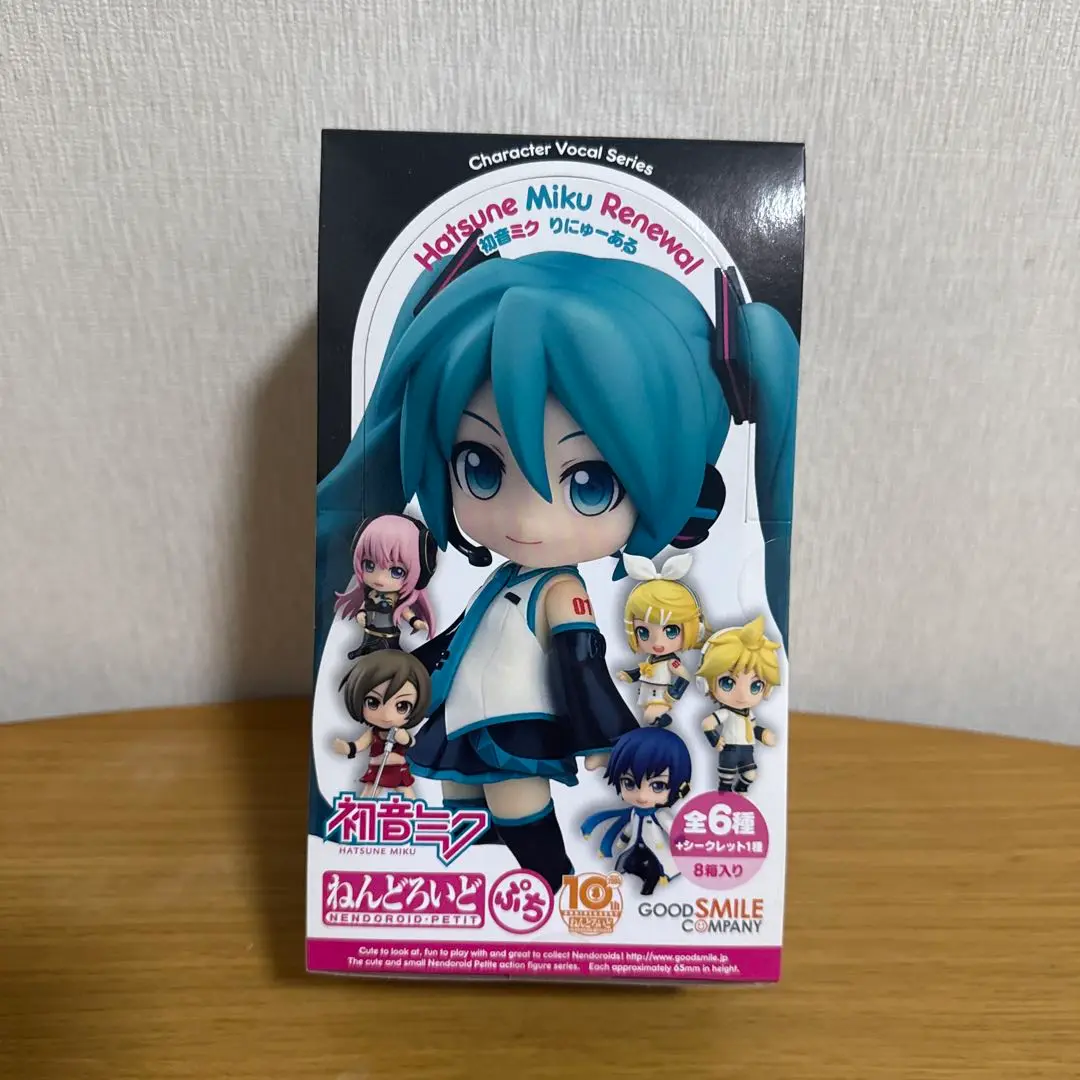 新品未開封 ねんどろいどぷち 初音ミク りにゅーある 1BOX 8個入り ねんどろいどぷち 初音ミク りにゅーある
