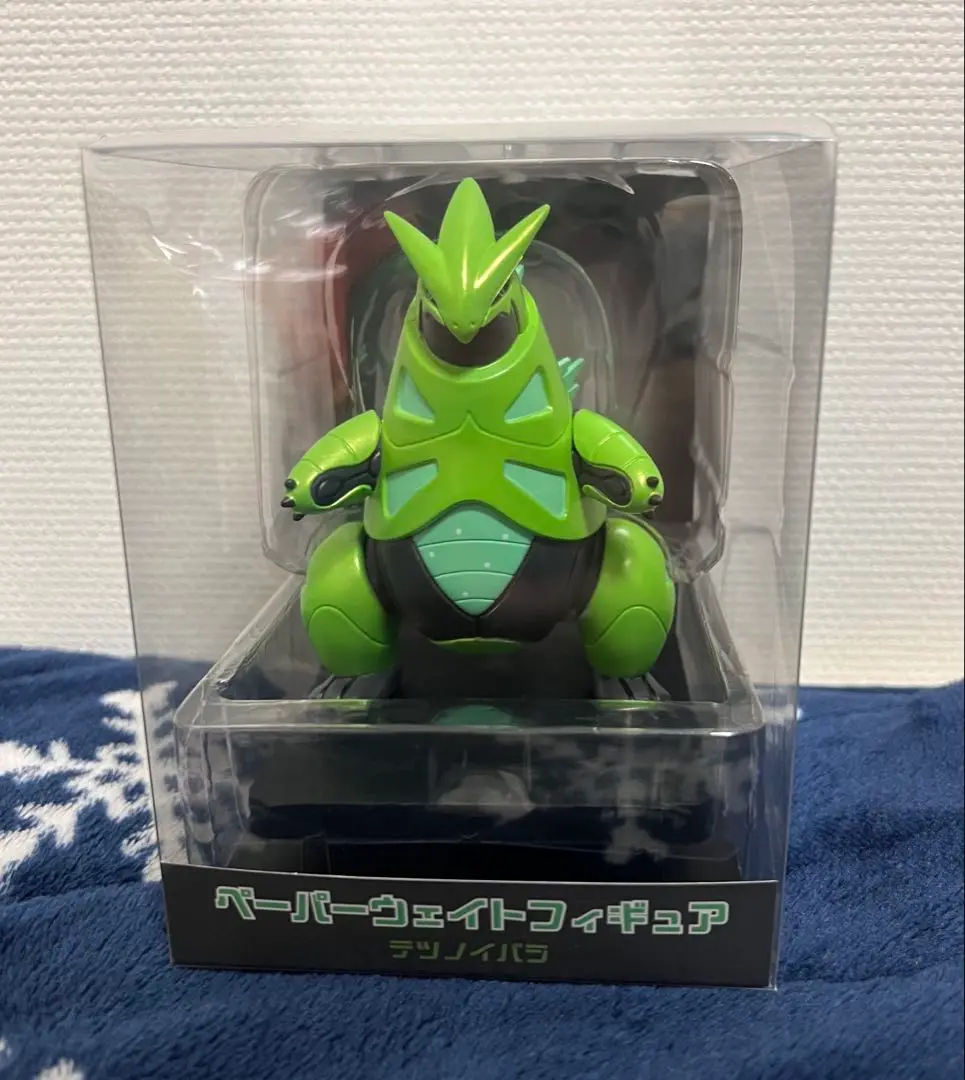 ピカピカボックス 2025 新品未使用 ピカピカボックス2025」が、ポケモンセンターオンラインに登場