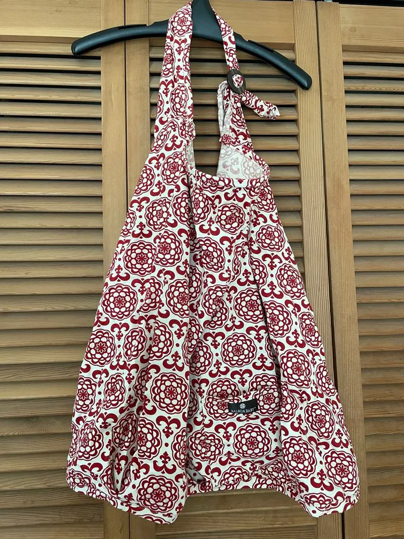 Thumbnail of Nursing cover, breastfeeding cover, floral pattern