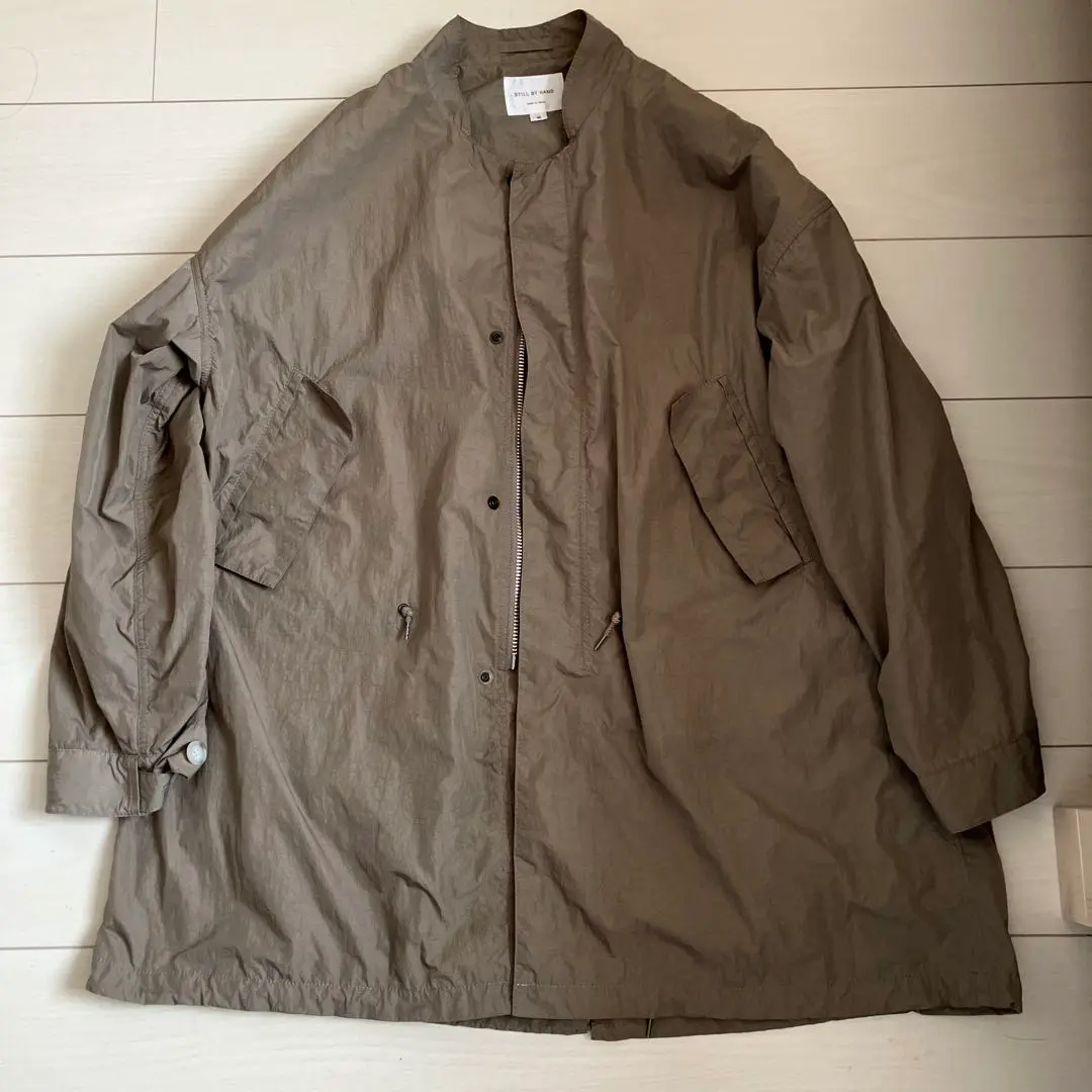 STILL BY HAND ベージュチェック コート 46 ツイルストレッチ ステンカラーコート ベージュ | P.S.FA公式通販