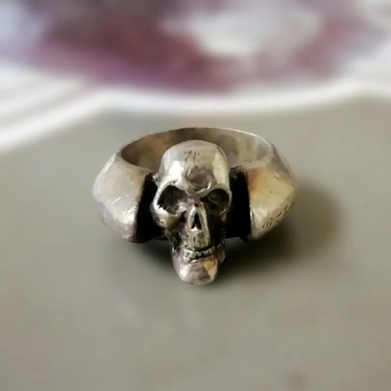 銀925骷髏戒指 骷髏 銀925 古董 的縮圖