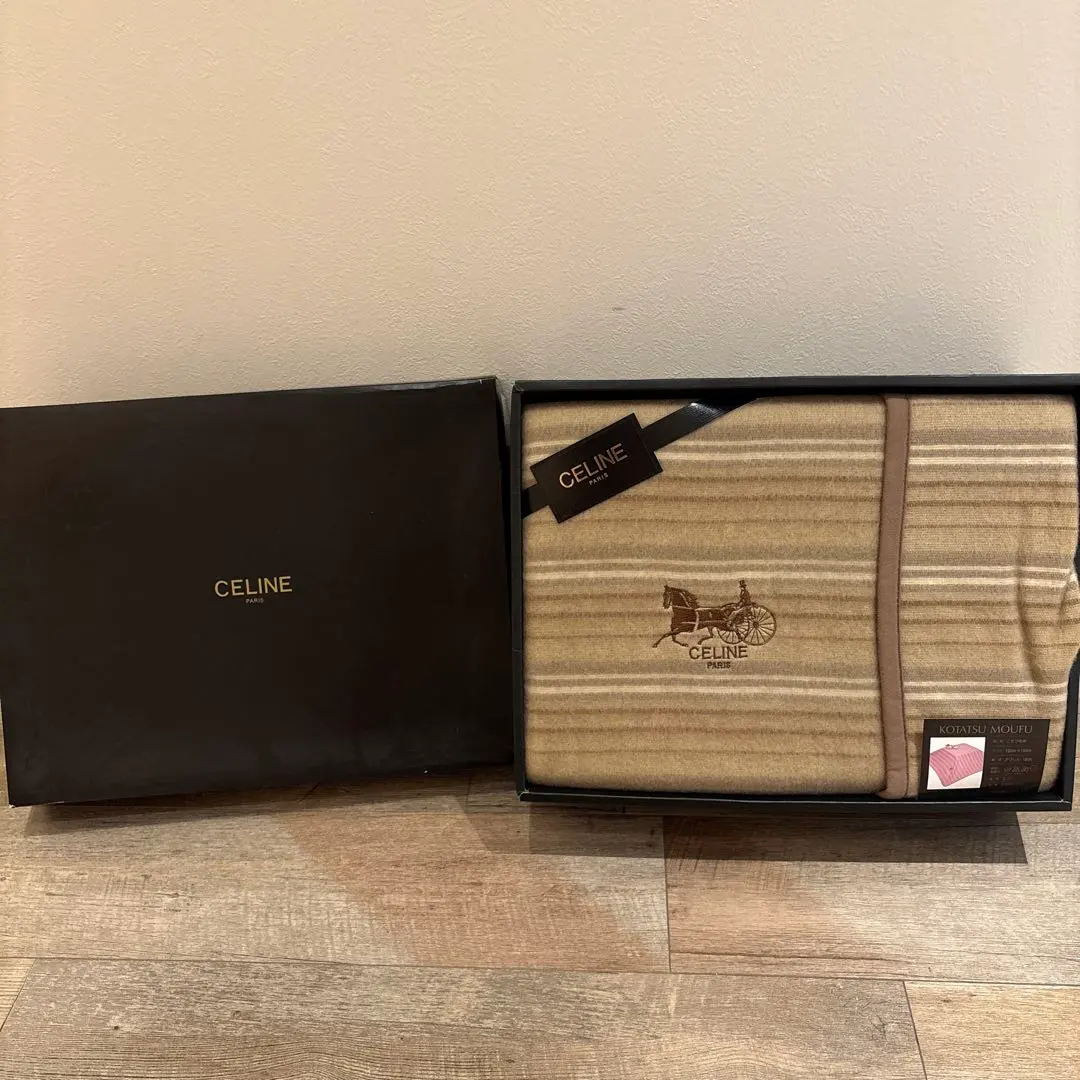 2025年最新】セリーヌ こたつの人気アイテム - メルカリ