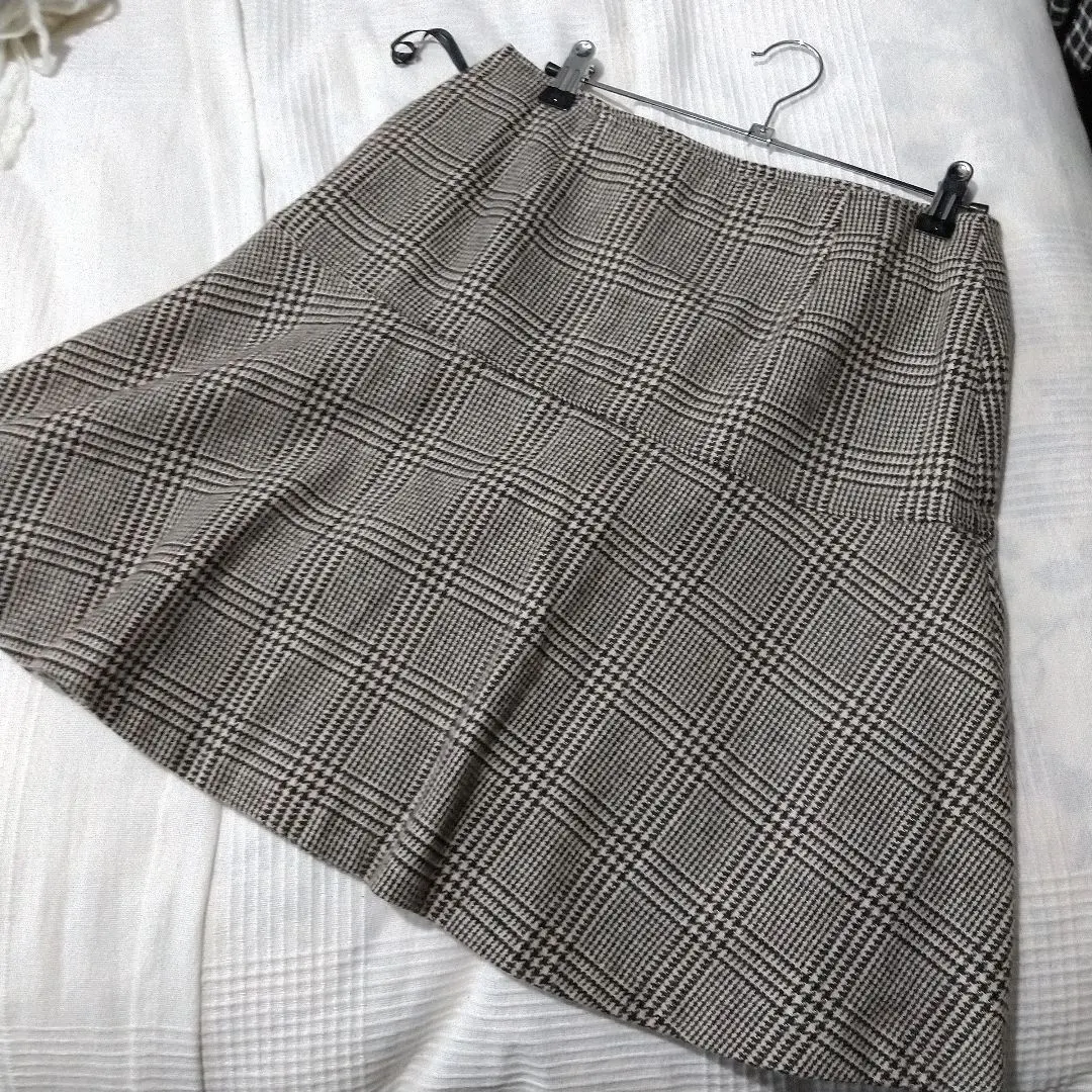 厚款 棕色格紋 魚尾裙 Kpop 偶像 的縮圖