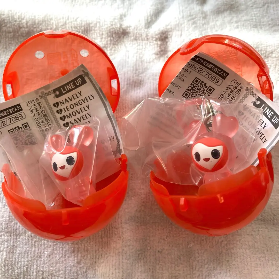 Thumbnail of TWICE LOVELYS Mark Accessories CHAENGVELY Set of 2