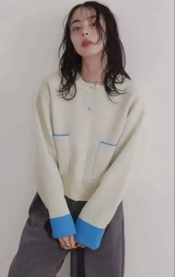 Thumbnail of LIAN Bicolor Knit Cardigan FREE