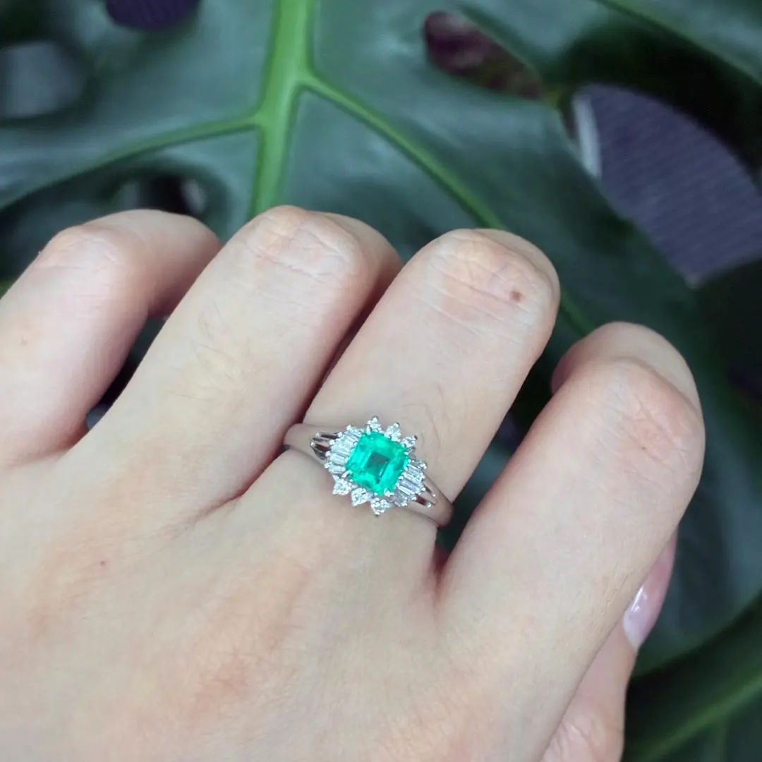 Thumbnail of Pt900 Emerald & Diamond Ring #11.5