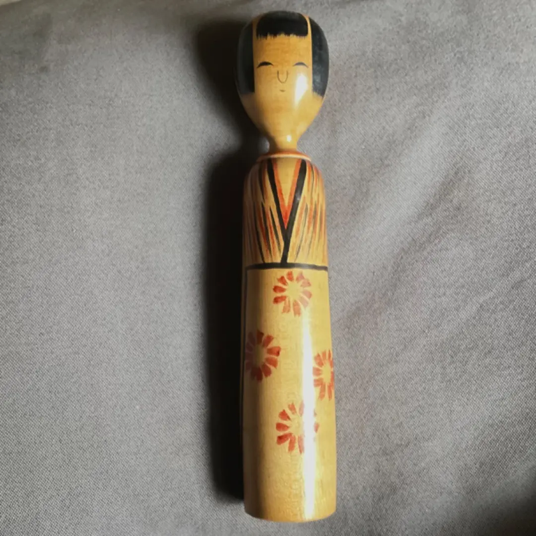 Thumbnail of Traditional Kokeshi, Kijiyama style, made by Heishiro Abe, Akita, Kawatsura