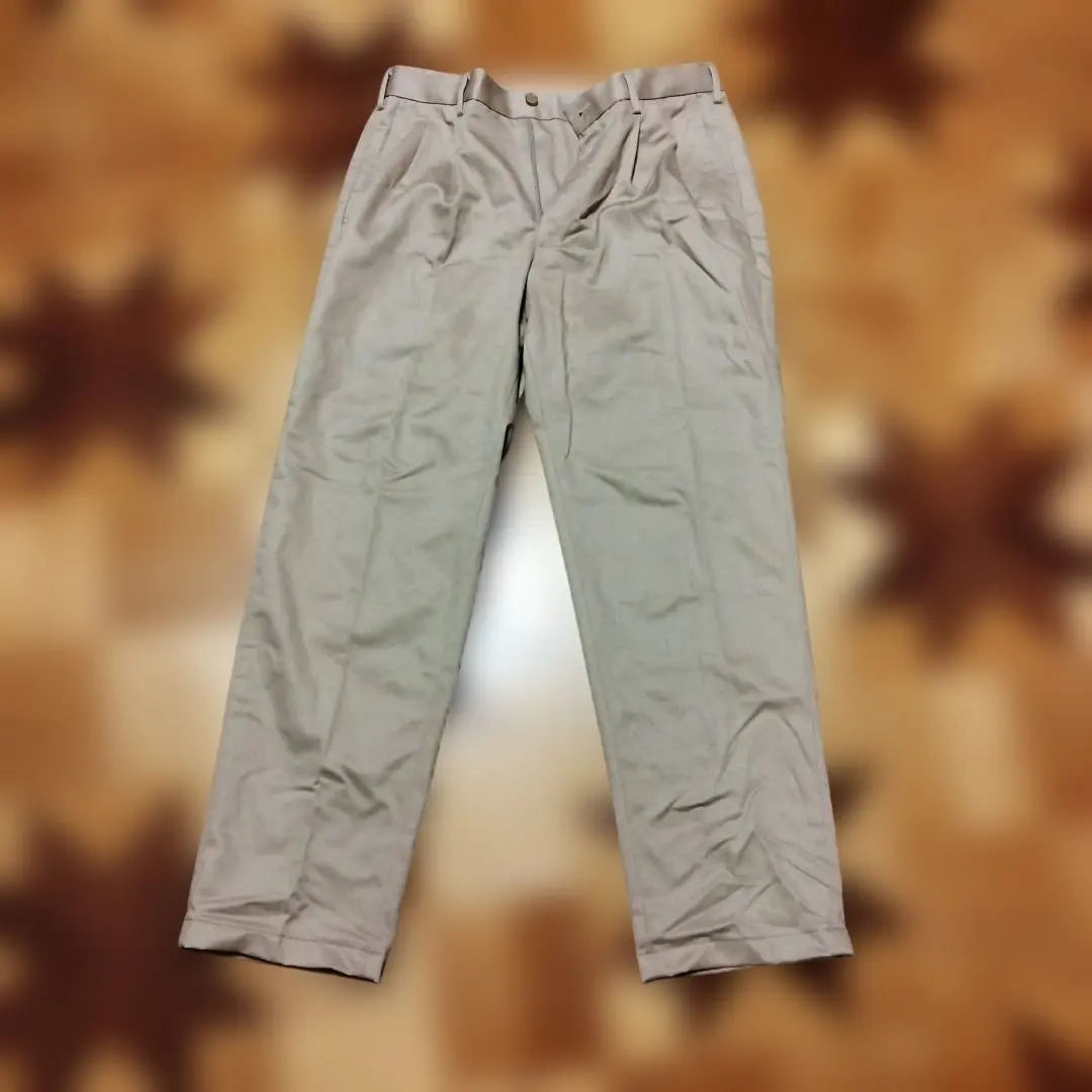 Thumbnail of Uniqlo Men's Tuck Wide Pants, M size