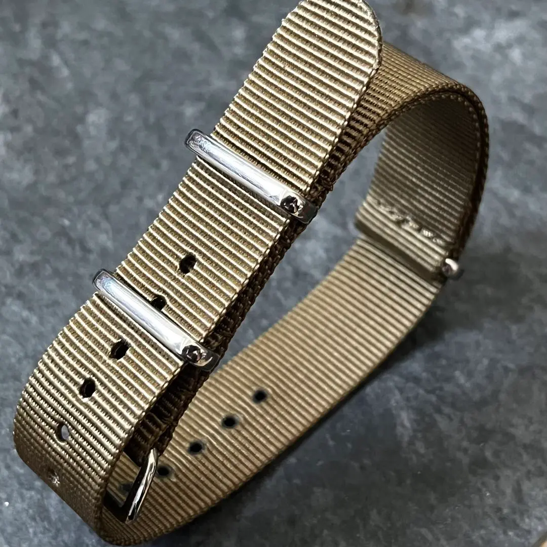【未使用】オメガ純正ナイロンストラップ Omega X One-piece Nylon Straps - The Past and Present State