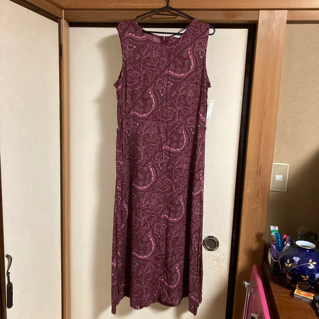 Thumbnail of 356 Wine Red Paisley Print Long Dress