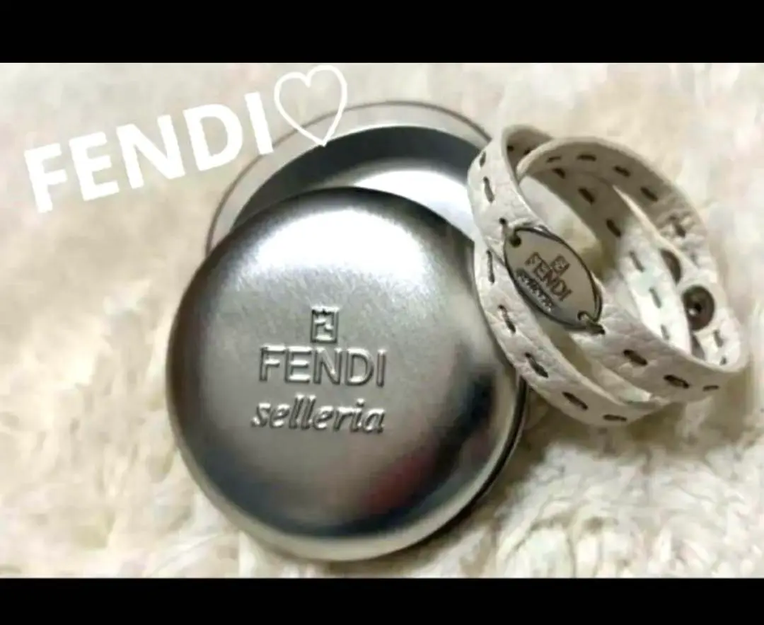 Fendi フェンディ セレリア ブレスレット バングル レザー ステッチ 2025年最新】フェンディ レザー ブレス セレリアの人気アイテム