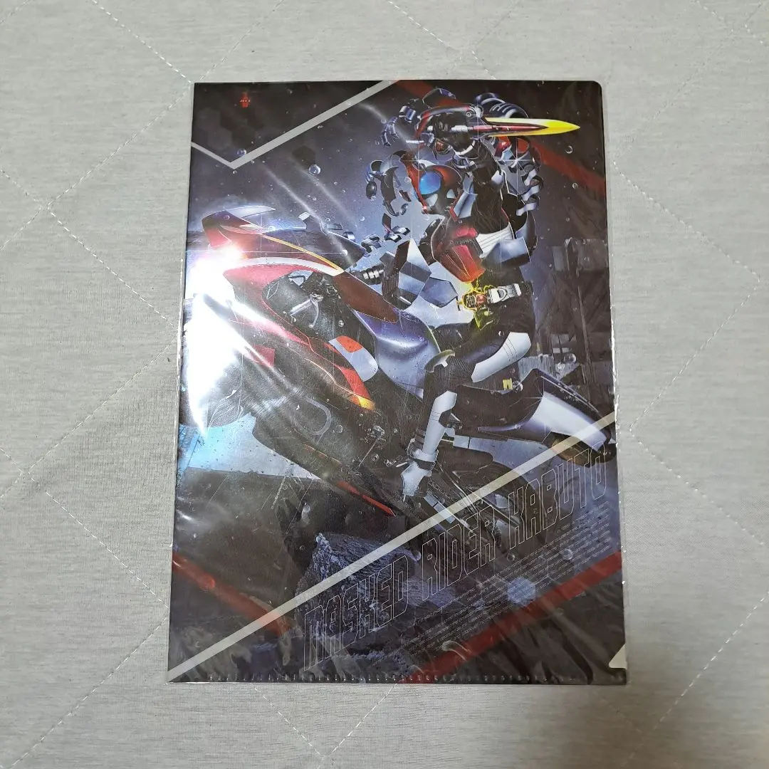 Thumbnail of Kamen Rider Kabuto 2-Pocket Metallic Clear File - Kamen Rider Store Exclusive