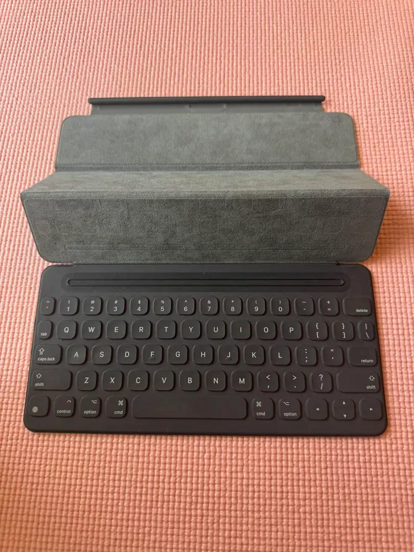 【美品】iPad Pro Smart Keyboard A1772 箱付き s-l400.jpg
