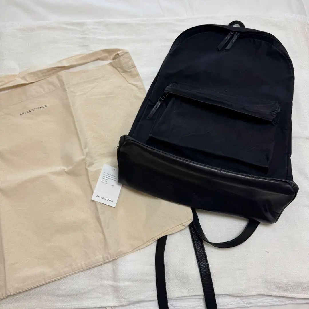 ARTS&SCIENCE キャンバス　レザー リュック　デイパック ネイビー ARTS&SCIENCE キャンバス レザー リュック デイパック ネイビー