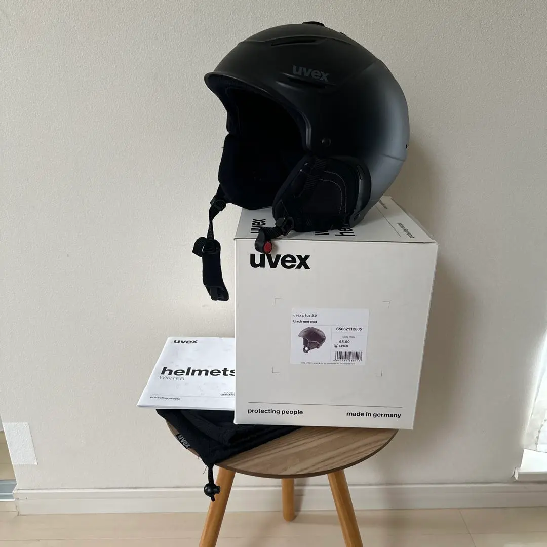 ウベックス プラス p1us 2.0 (ブラックメタリックマット) 美品 Amazon | uvex(ウベックス) スキースノーボードヘルメット