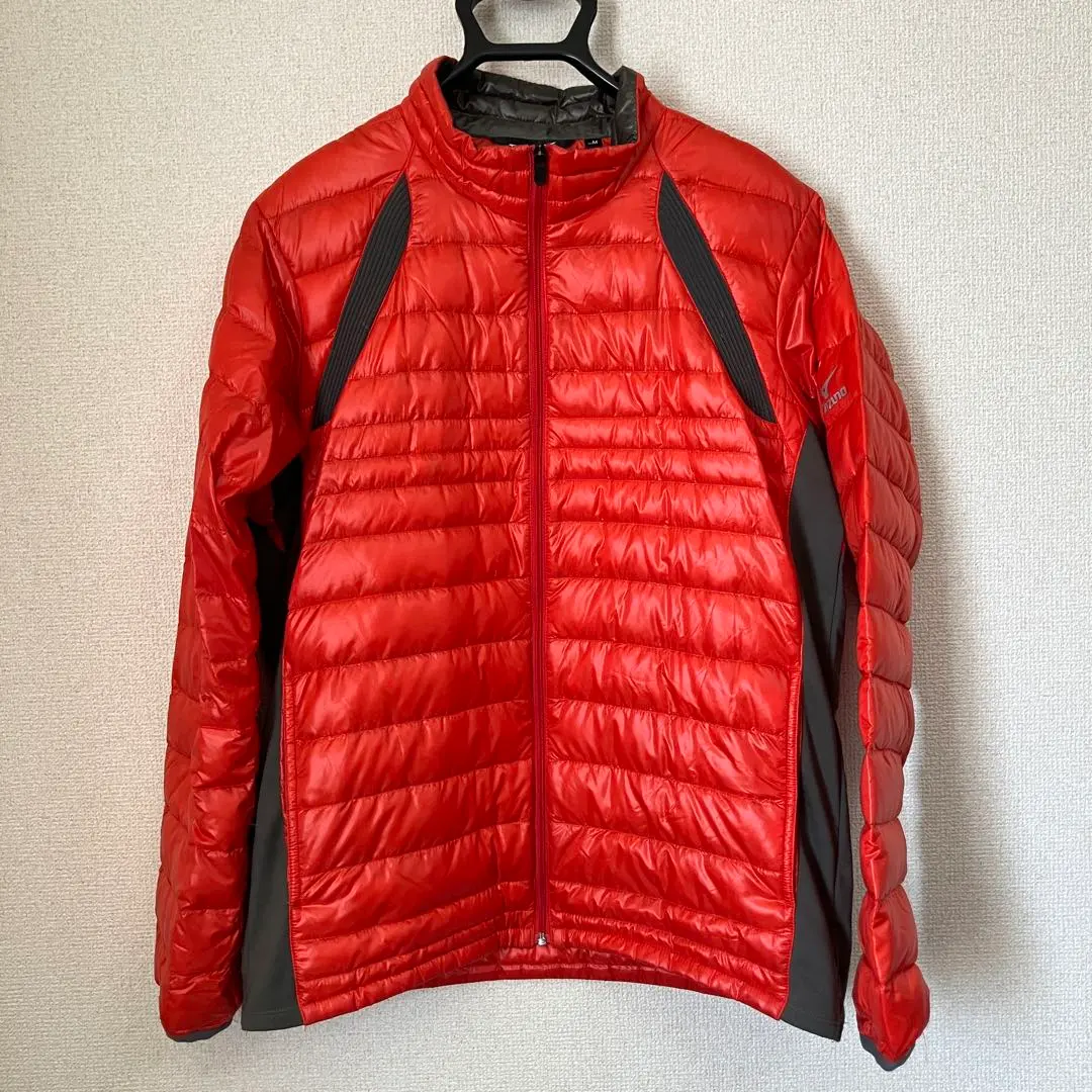 Thumbnail of (K25610) Mizuno Golf Breath Thermo Down Jacket, M size, Red