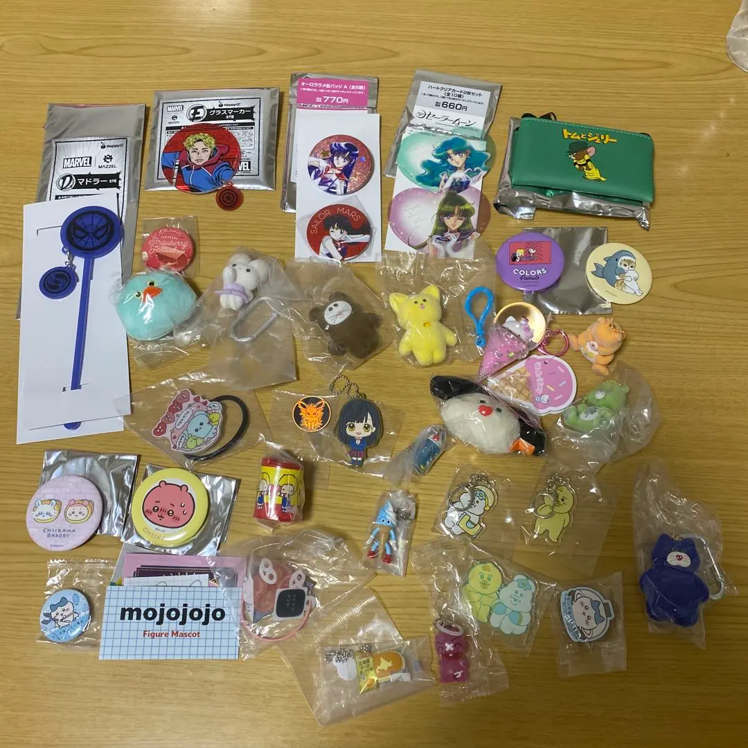 Thumbnail of Gachapon (capsule toy) bulk sale / lot