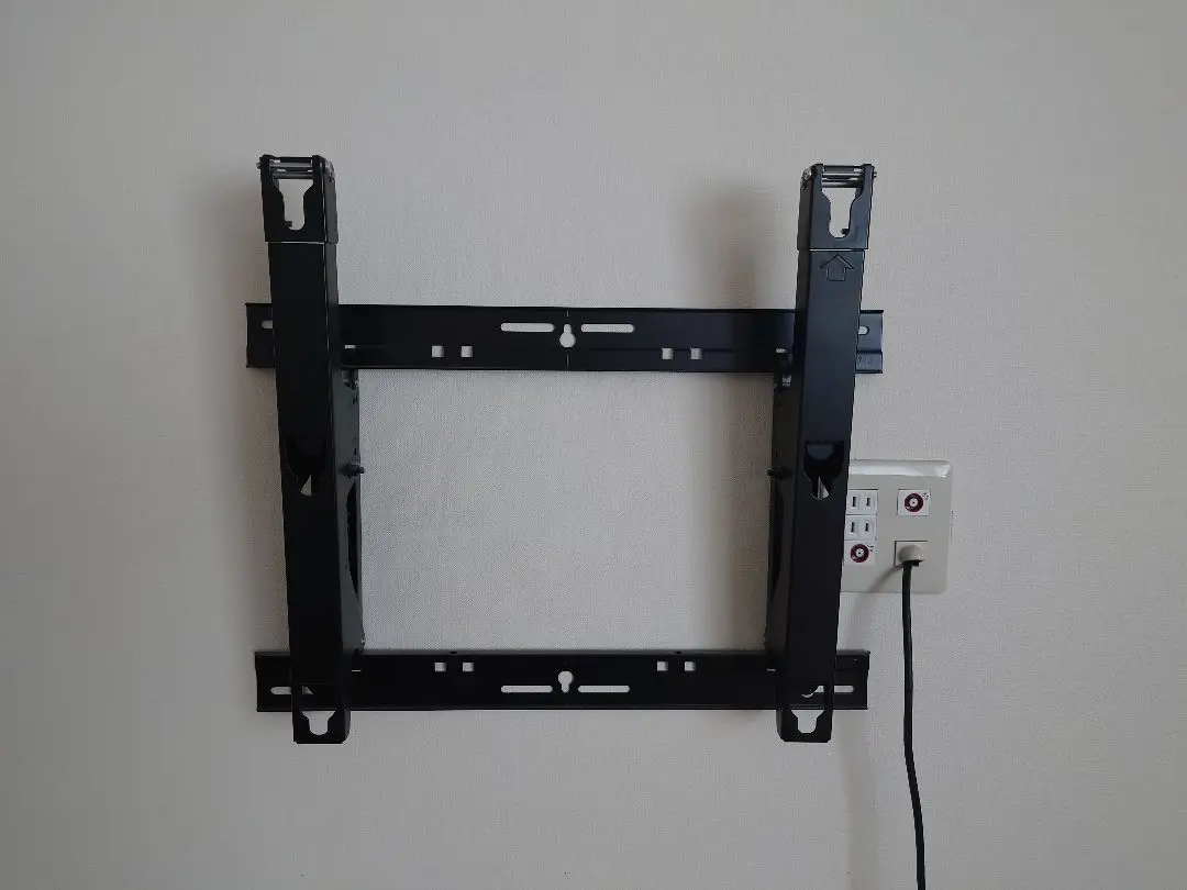 ☆壁掛け金具　パナソニック製純正未使用品　※ TY-WK4L2R テレビ壁掛け金具 パナソニック TY-WK4L2R - メルカリ