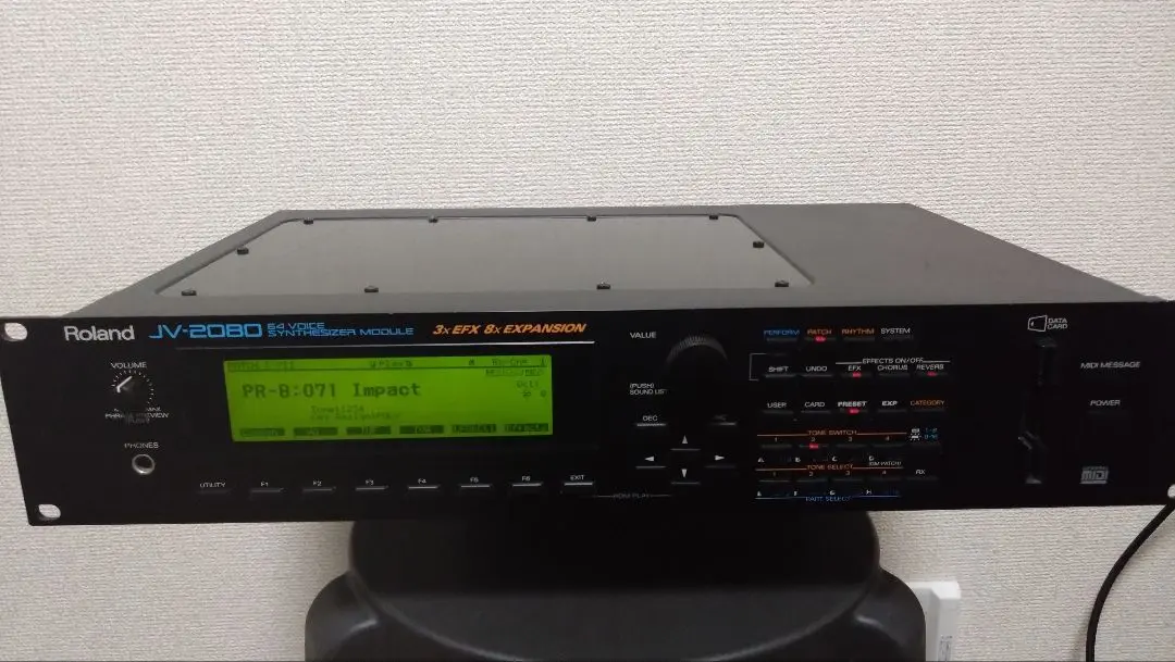 美品！動確済・取説付☆ Roland JV-2080 拡張ボード3枚搭載 Roland JV-2080 | Vintage Synth Explorer