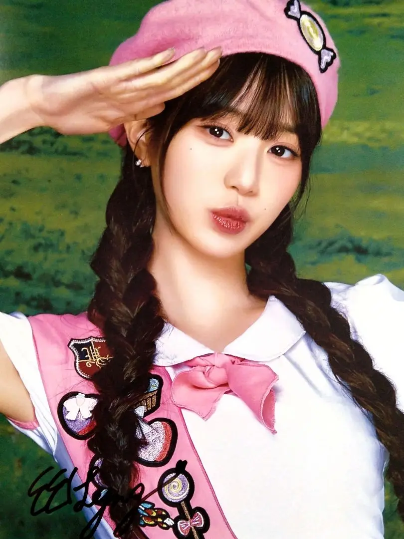IZ*ONE アイズワン　当選チェキ　ive ウォニョン　2019 当店限定販売】 IZ*ONE 2019 ウォニョン ive 当選チェキ