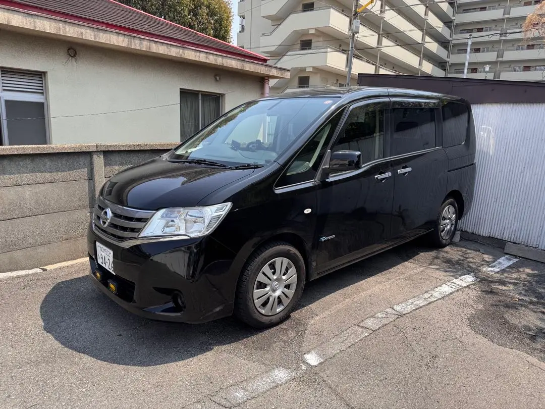 C26 セレナリアピースフルストレート純正加工、中間は売れました。