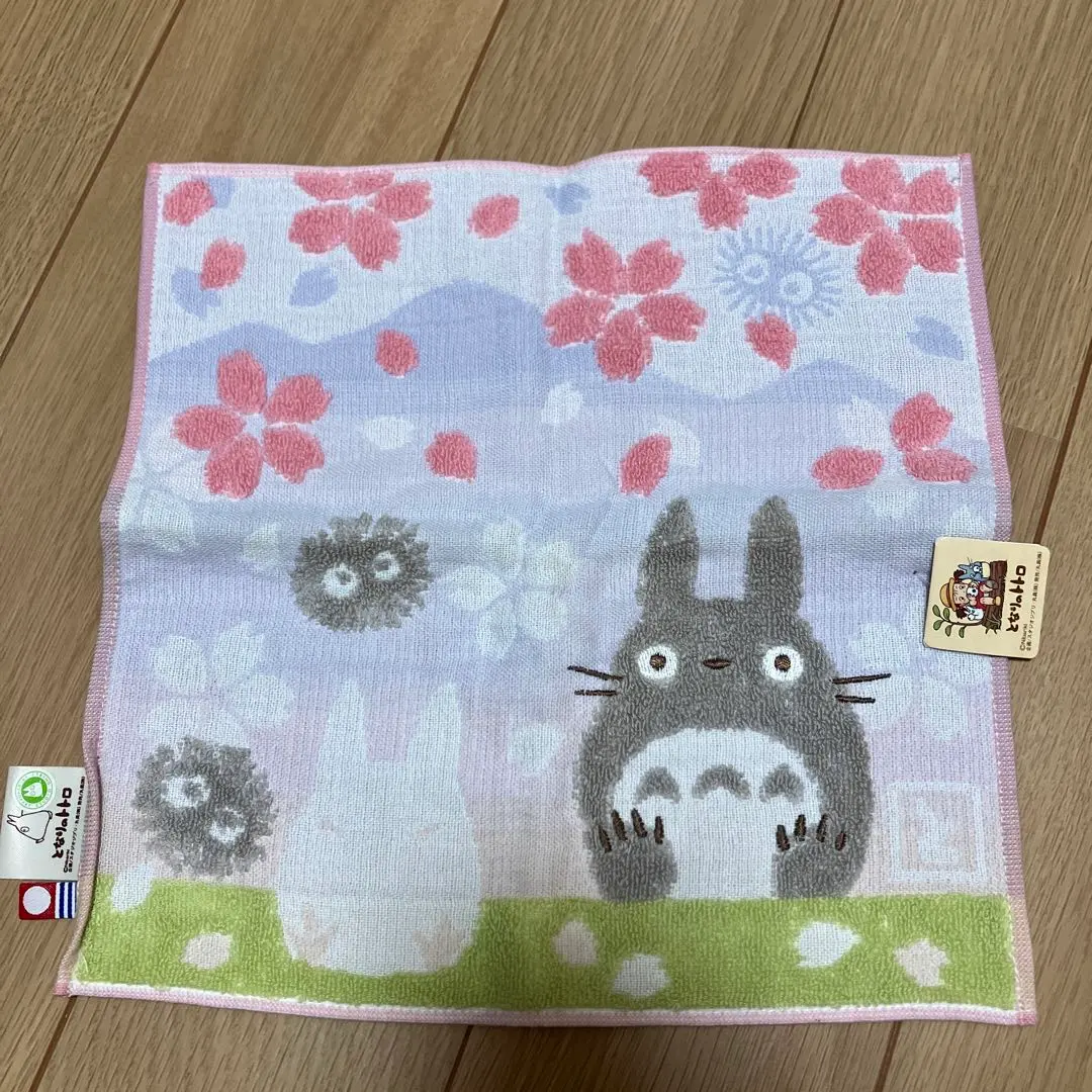 Thumbnail of Ghibli My Neighbor Totoro Hand Towel, Imabari Towel, Approximately 25cm x 25cm