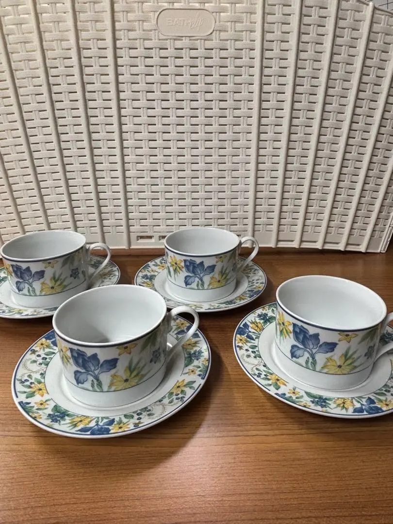 TOPCERAM 花紋咖啡杯碟4件組 的縮圖