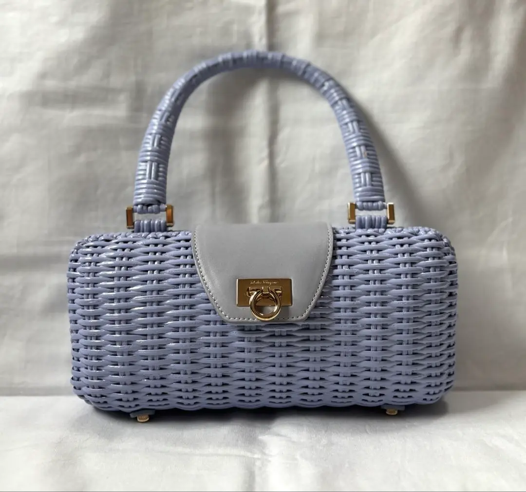 売切 極美 Salvatore Ferragamo かごバッグ ショルダー 2025年最新】Salvatore Ferragamo レディース かごバッグの人気