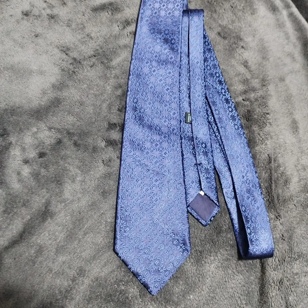 Charvet ダークブルー シルク ネクタイ Charvet シルク ネクタイ｜トゥモローランド 公式通販