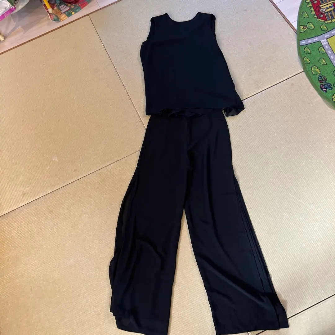 Thumbnail of Black Set-up, Black Sleeveless, No Sleeve, Concert, Accompaniment Outfit