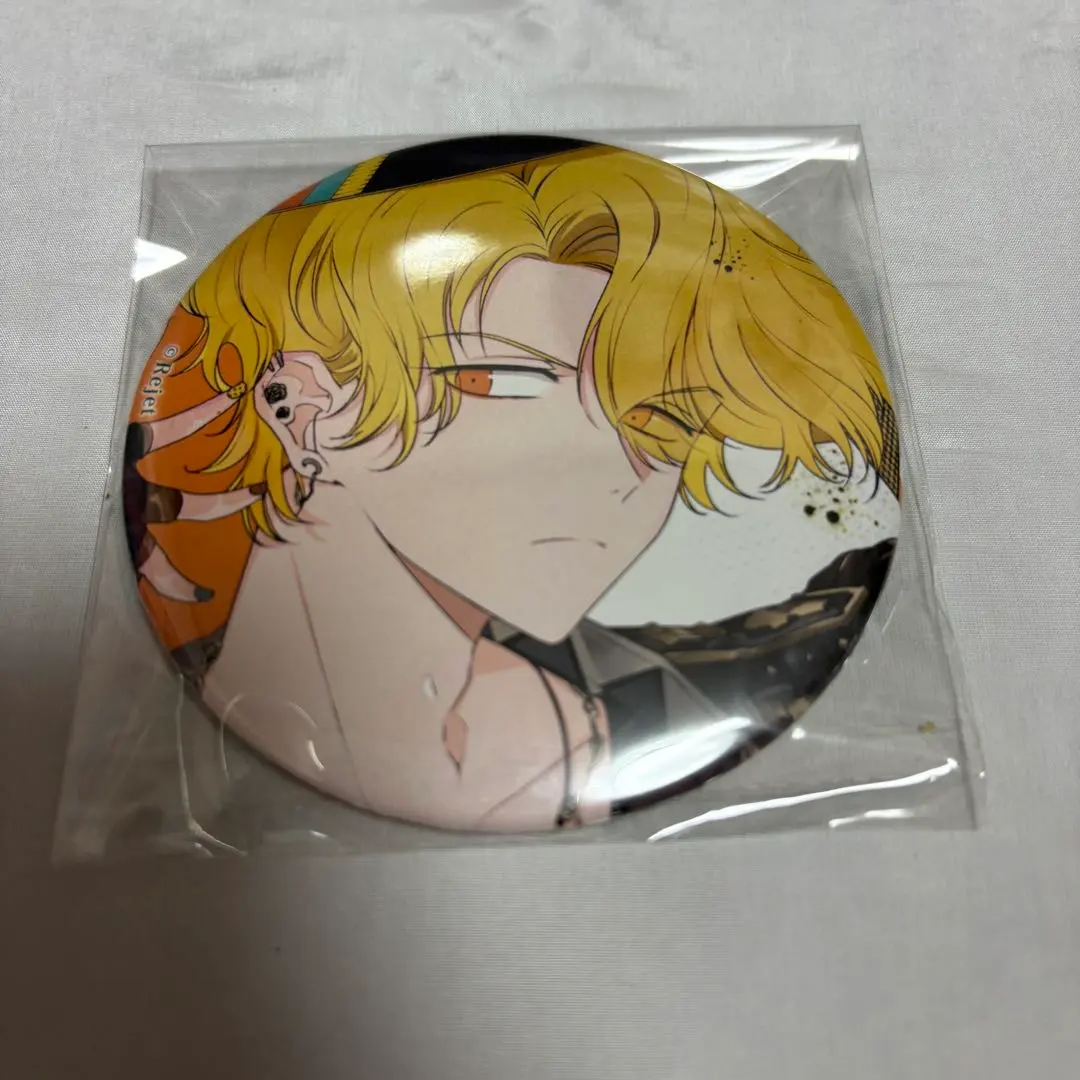 Thumbnail of DIABOLIK LOVERS Judas Jacket Illustration Can Badge, DIABOLIK LOVERS Vocalist
