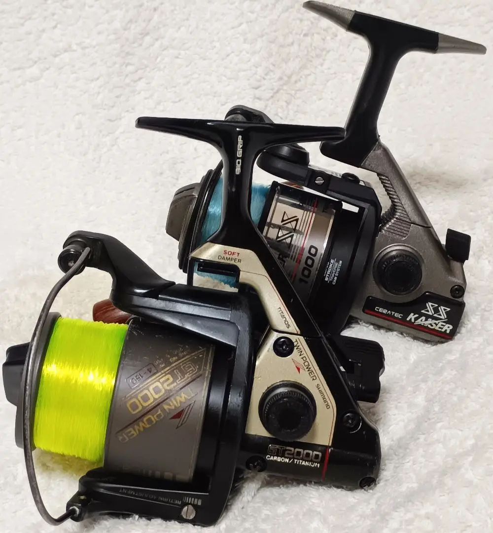 【ほぼ未使用】SHIMANO TWIN POWER 2000S スピニングリール SHIMANO シマノ 15 TWIN POWER 4000HG 03372 スピニングリール