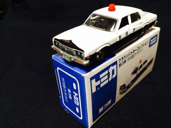 2025年最新】トミカ クラウンパトカー 5代目の人気アイテム