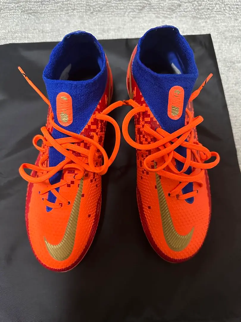 本日限定特価 ファントムGT エリート 24.5 NIKE By You 2025年最新】ファントムgt 24.5の人気アイテム - メルカリ