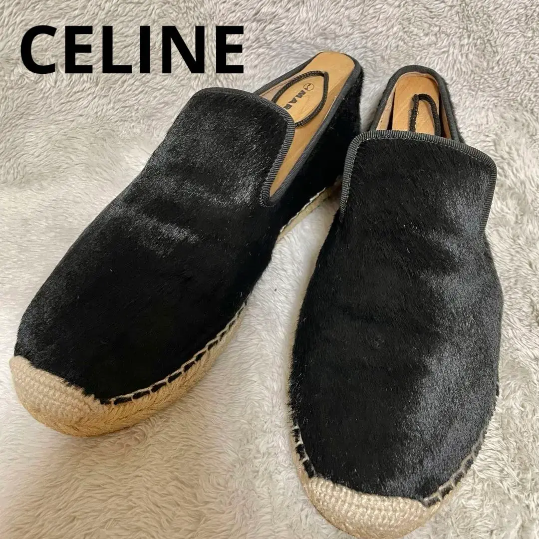 2025年最新】CELINE フラットシューズ・バレエシューズの人気