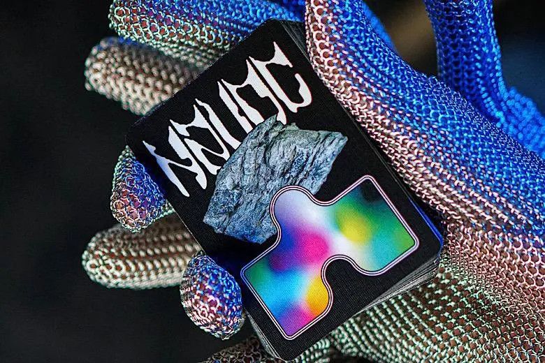 【日本未発売】Smoke & Mirrors × dealersgrip 赤青 日本未発売】Smoke & Mirrors × dealersgrip 赤青