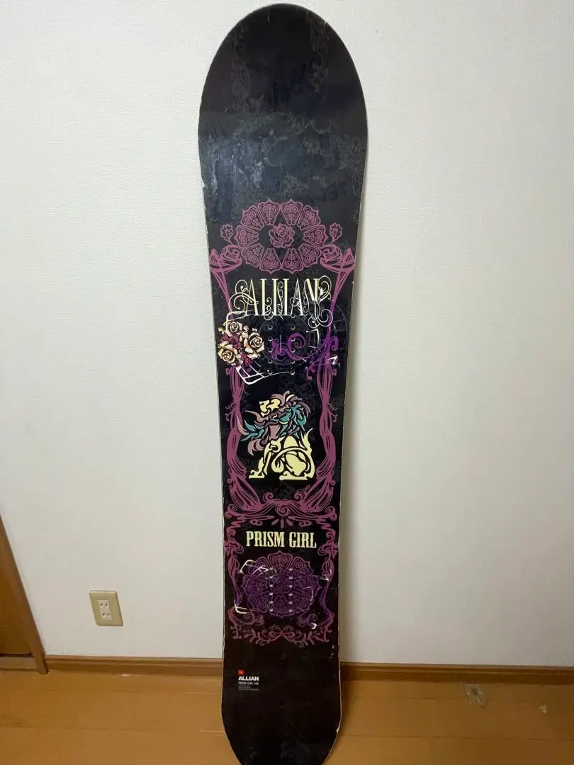 スノーボード板&ビンディング　ALLIAN PRISM girl 24-25モデル . ALLIAN .『 PRISM GIRL 』. アライアン