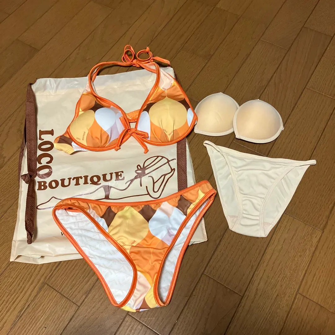 LocoBoutique  新品未着用　水着特別リバーシブル可愛い便利3点セット LocoBoutique 新品未着用 水着特別リバーシブル可愛い便利3点