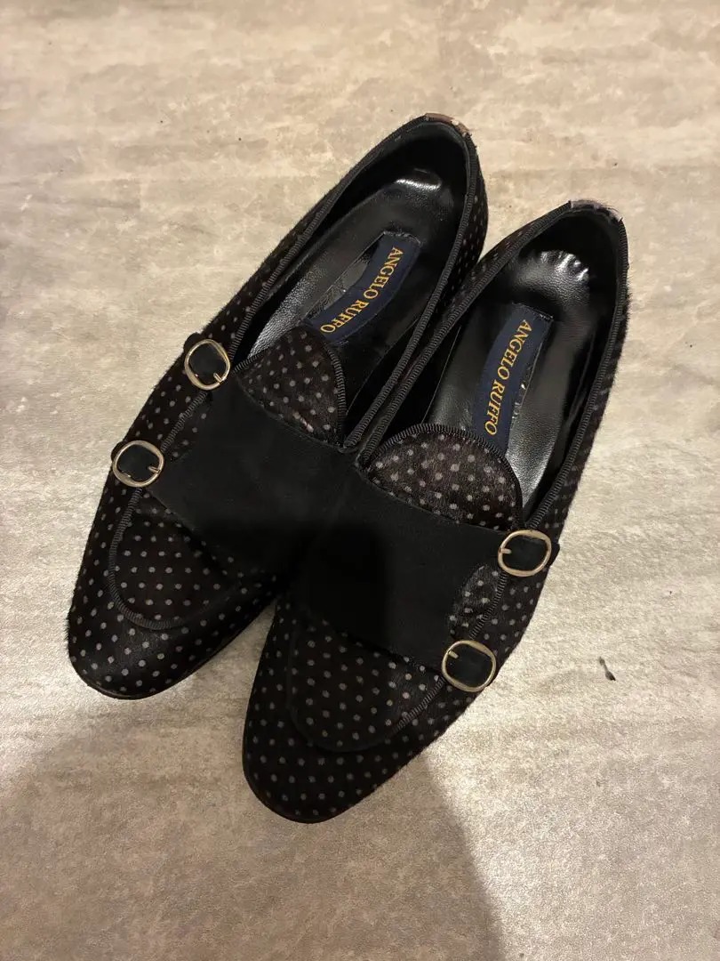 新品未使用　ANGELO RUFFO　 刺繍　タッセル　ローファー 黒 国内正規品 ANGELO RUFFO 刺繍 タッセル ローファー 黒 新品