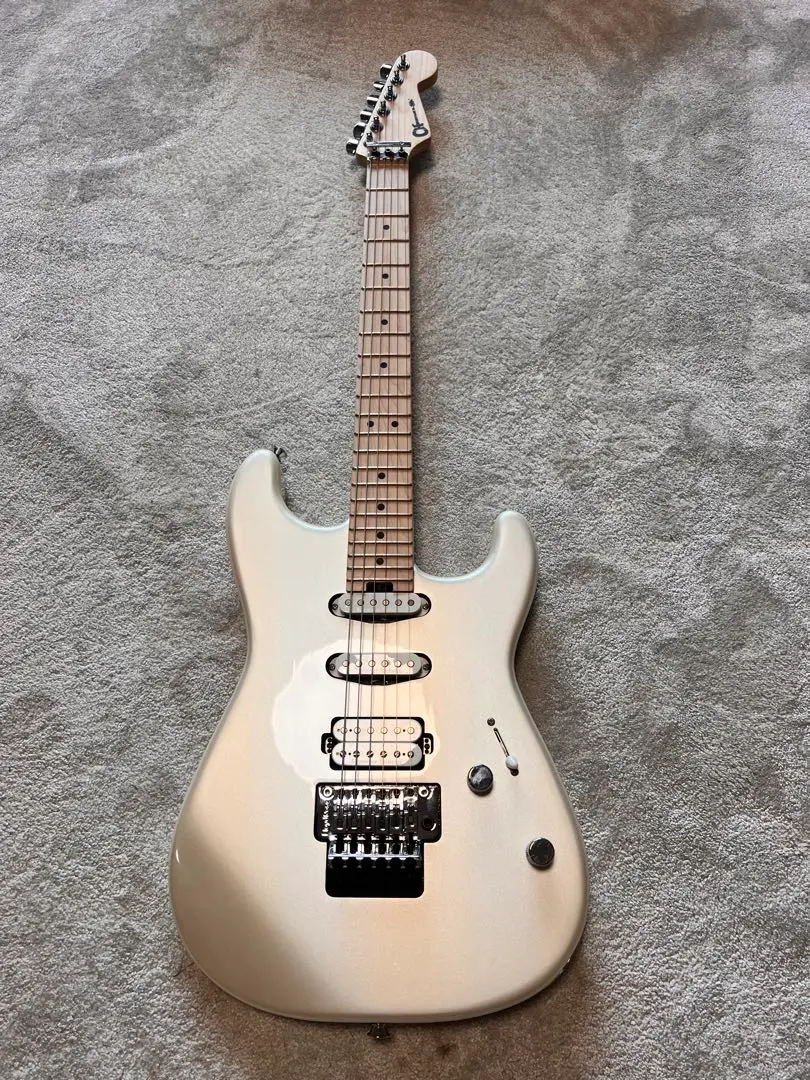 Dinky™ (DK) :: Pro-Mod DK24 HH FR M Mahogany with Quilt
