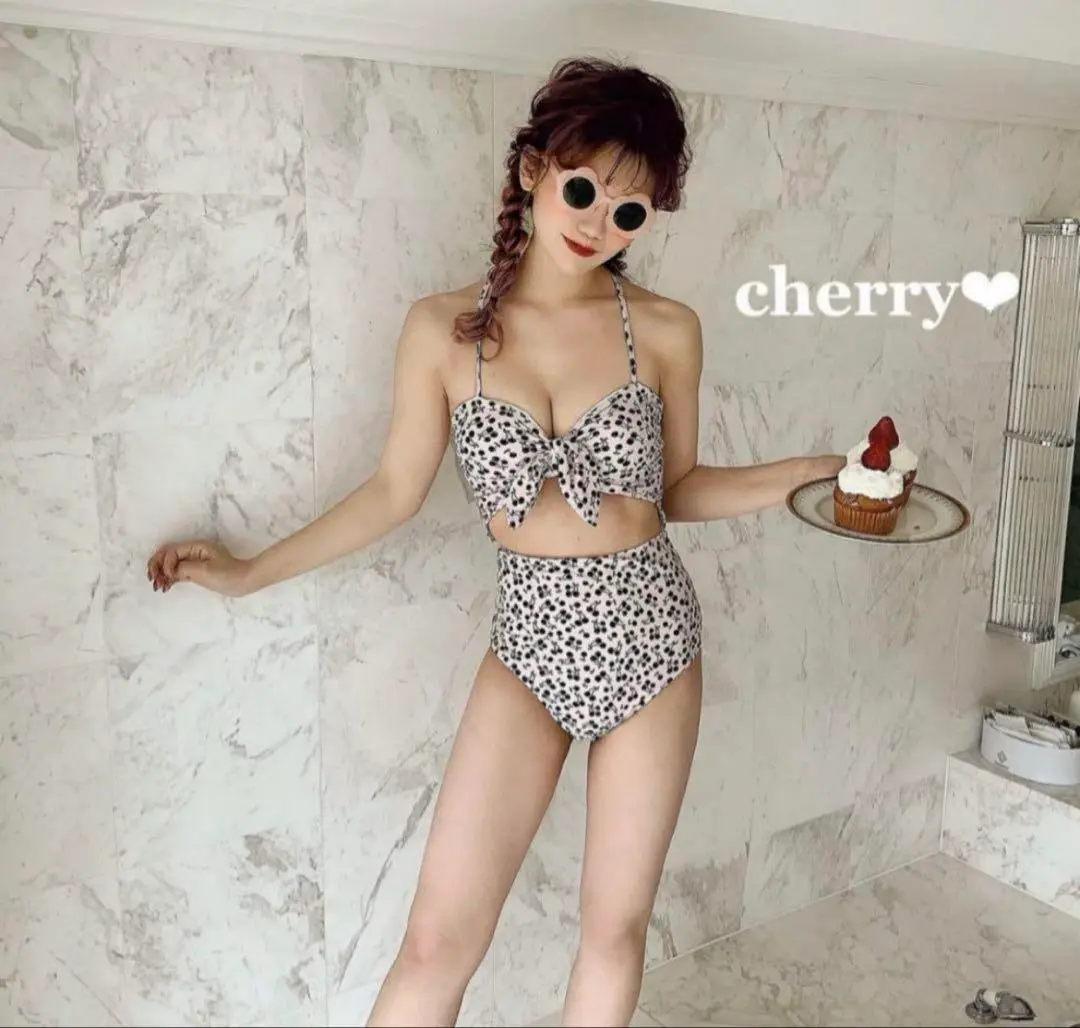 2025年最新】treat ürself 水着の人気アイテム - メルカリ