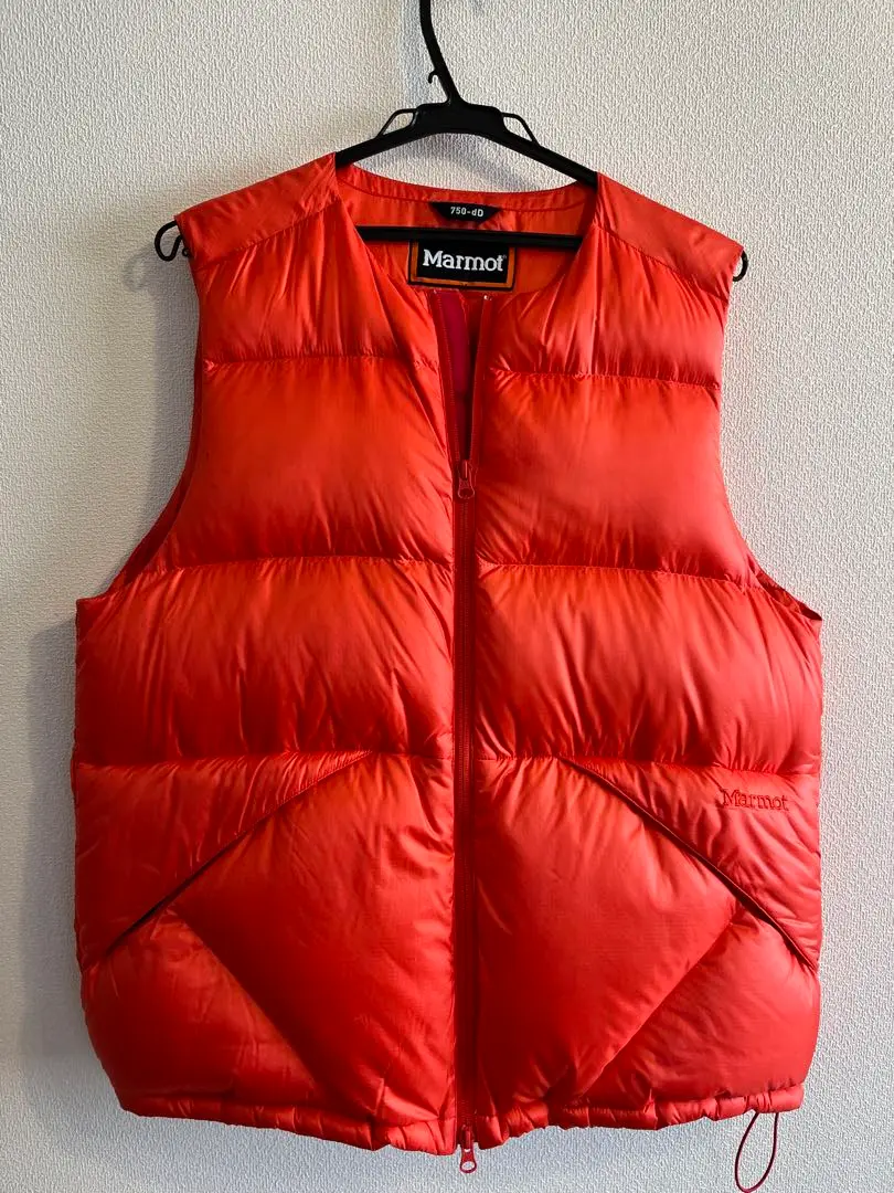 暖　美品　marmot マーモット　ダウンベスト　赤　フェザー　ダウン　デサント 暖美品marmot マーモットダウンベスト赤フェザーダウンデサント
