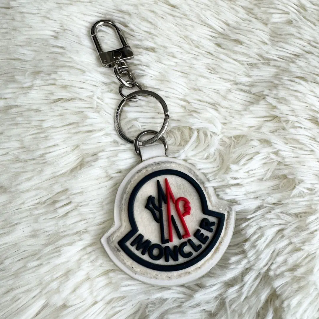 最終値下げ 新品未使用 即完売 モンクレール MONCLER キーホルダー MONCLER モンクレール キーホルダー キーリング ジレ型