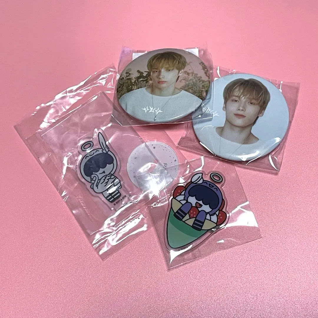 Thumbnail of txt Huening Kai Humnyarin Starkissed popup capsule toy