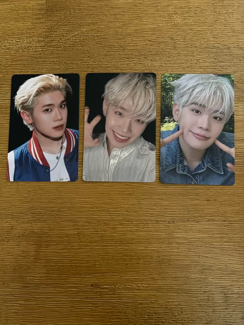 Thumbnail of Kim Taere Treca NEVERSAYNEVER (Trading Card)