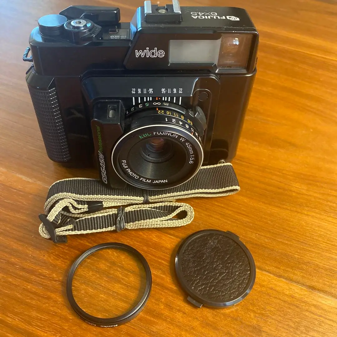 FUJICA GS645W 中判フィルムカメラ 完動品　作例アリ Fujifilm（富士フイルム）フジカ GS645／クラシカルな蛇腹カメラ