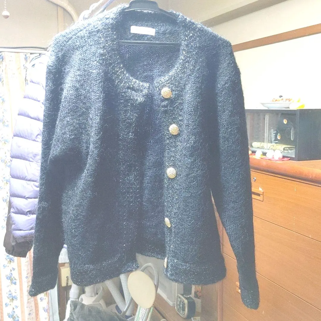 Thumbnail of Cardigans / Boleros