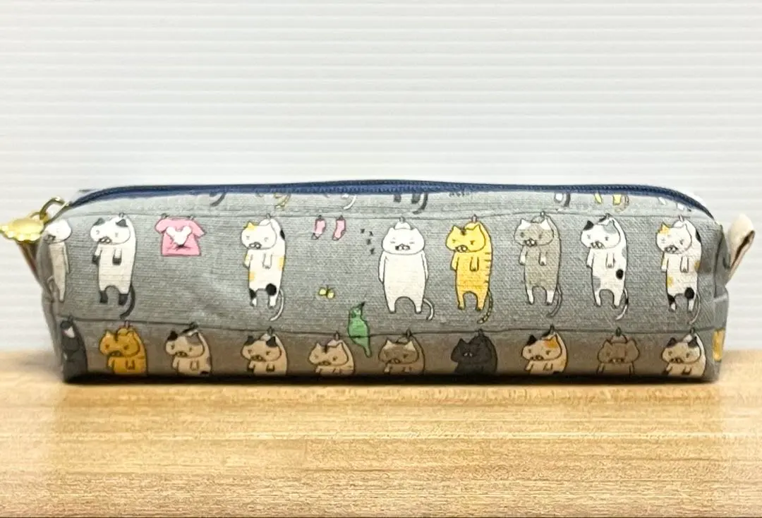 被棄貓咪 筆袋 手工製作 的縮圖