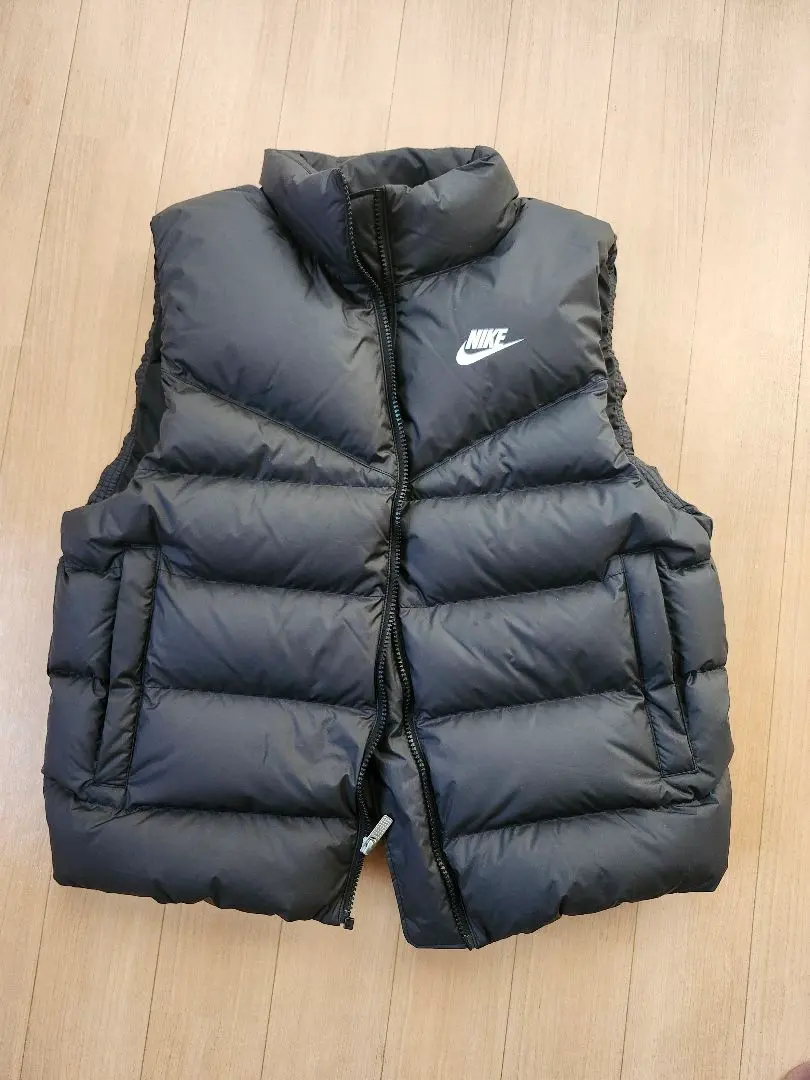 NIKE ダウンベスト ブラック 美品 NIKE ナイキ 「TECH PCK FILL DOWN VEST」 ダウンベスト